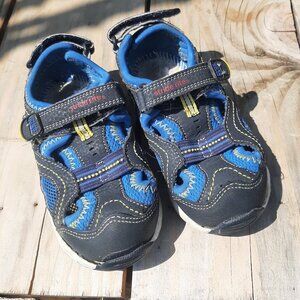 Stride rite sandle